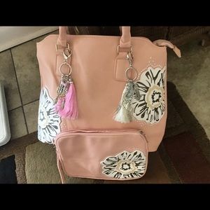 Large Purse, matching smaller, very stylish!